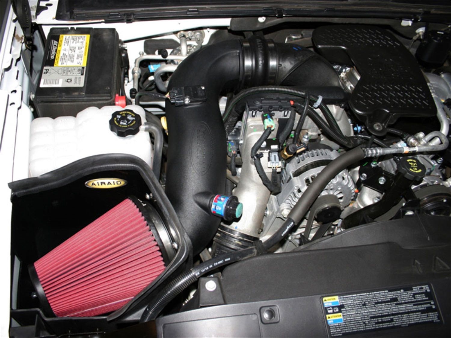 2006 Chevy Silverado 3500 6.6L Airaid MXP Cold Air Intake System - AIR ...