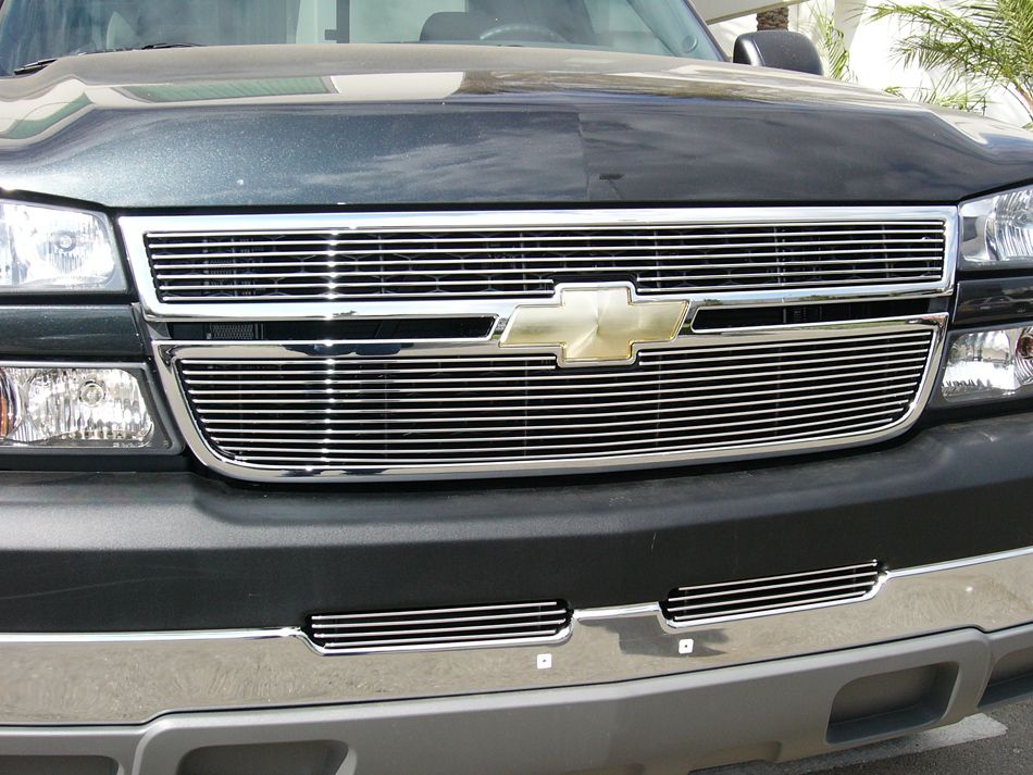 Silverado 2500 HD/3500 HD Grille Overlay 06-06 Chevrolet Silverado 2500 ...