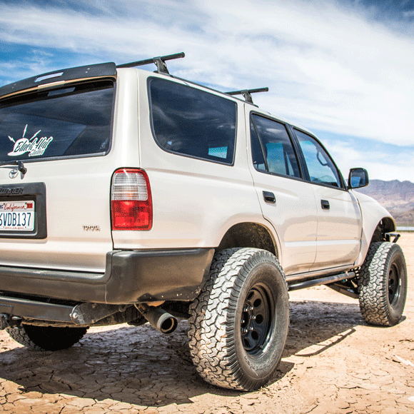 1996-2002 Toyota 4-Runner Front Fenders Wide-Body 4.5