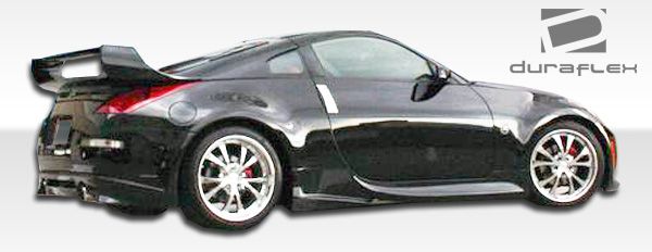 2003-2008 Nissan 350Z Duraflex Vader 3 Body Kit - 4PC - 104292