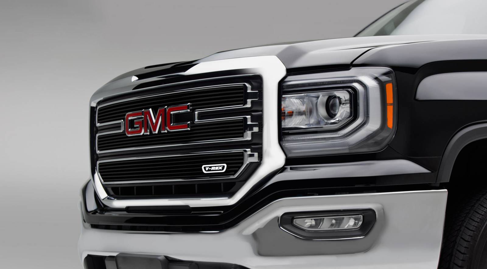 Sierra 1500 Grille Overlay 1618 GMC Sierra 1500 Aluminum Powdercoat